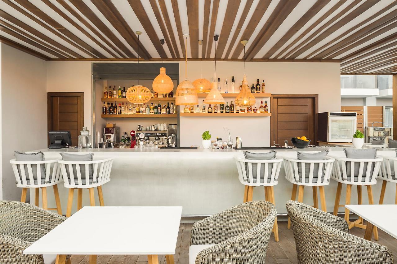 Отель Samian Mare Hotel, &
