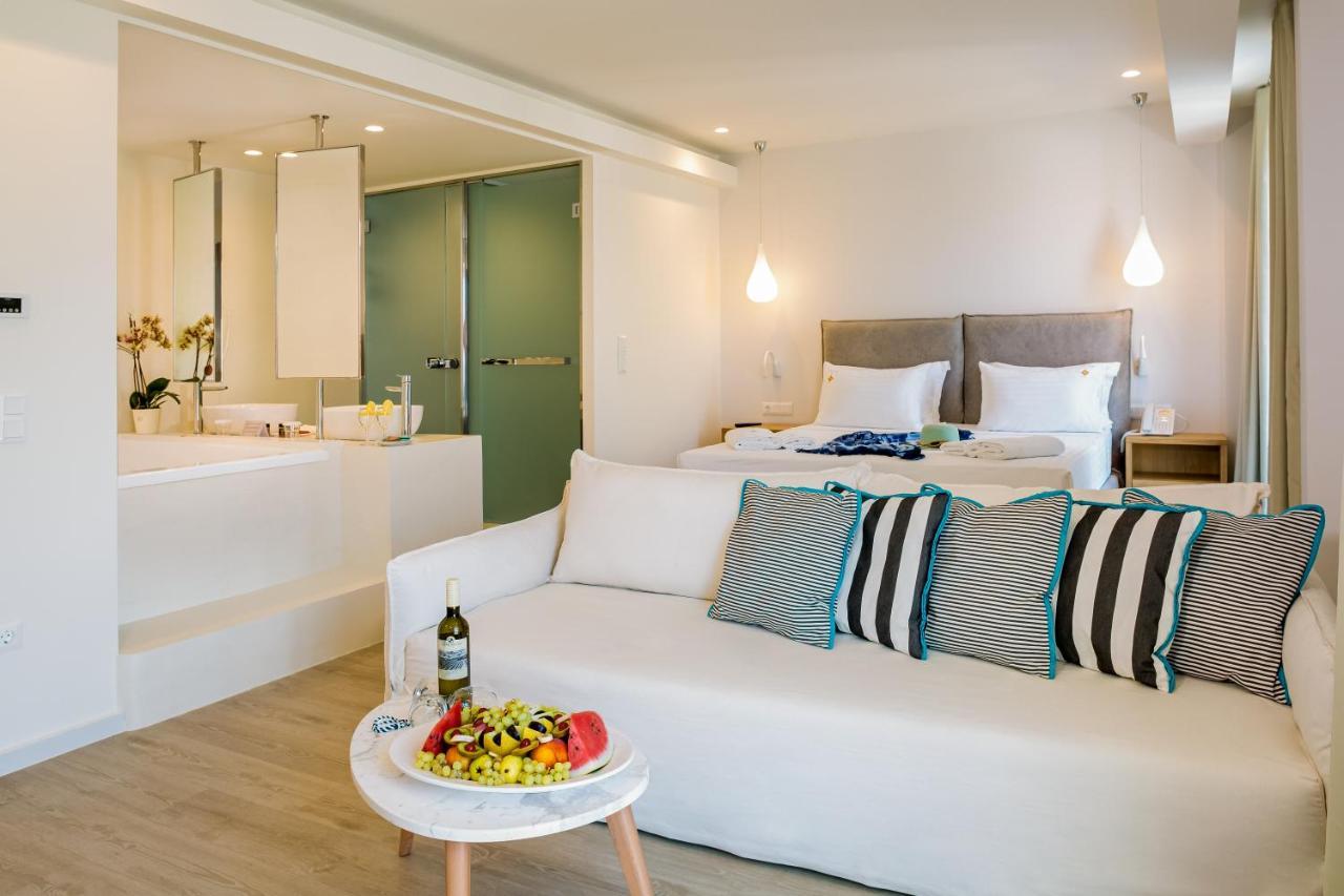 Samian Mare Hotel, & 4* Neo Karlowasi